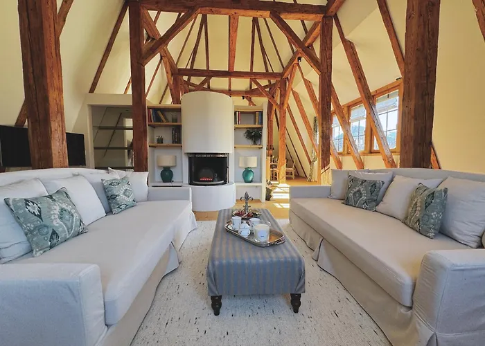 Vakantiehuis Turm Kaps Luxury Direkt Am Golfplatz By Belle Kitzbühel